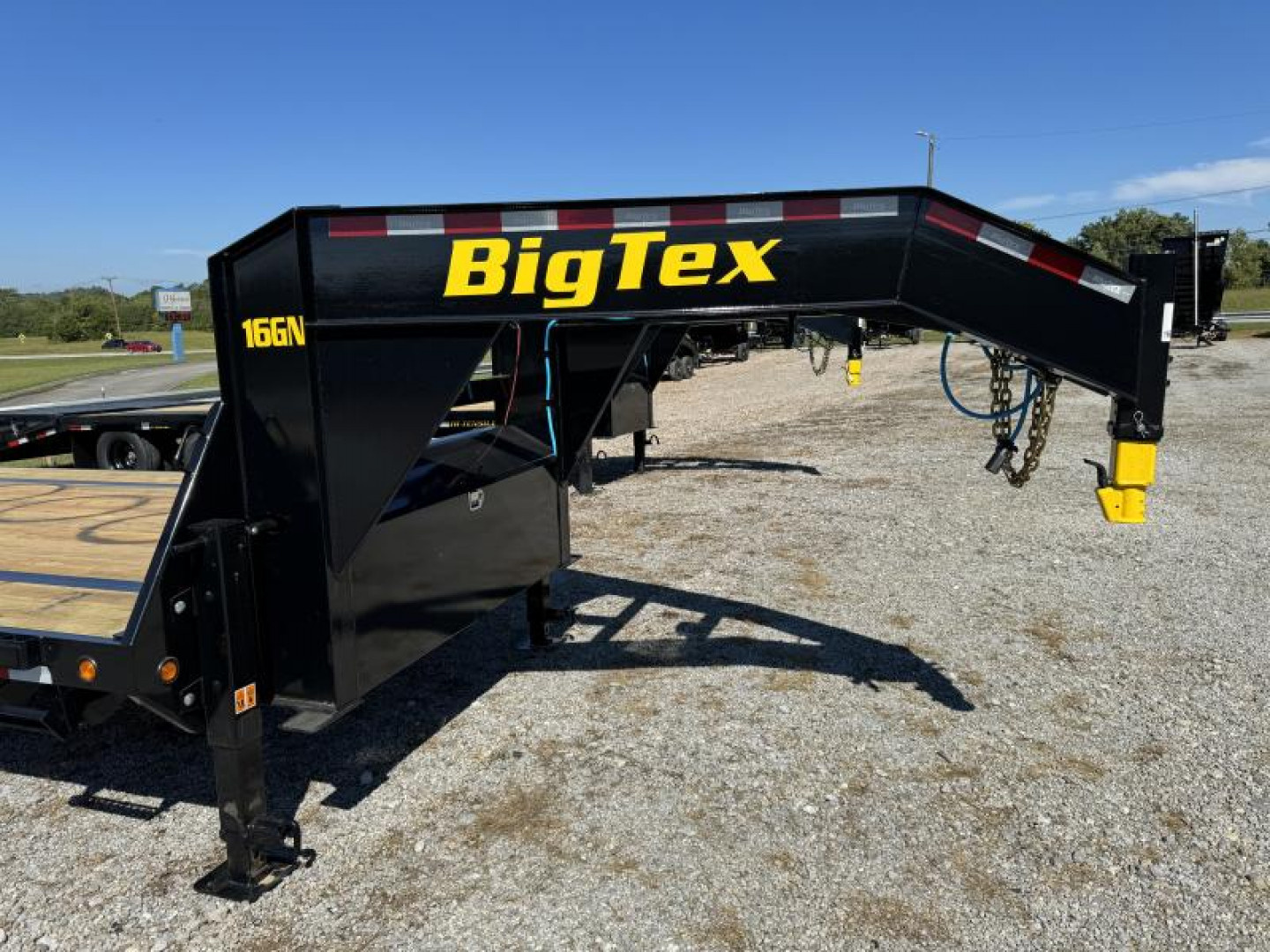 New 2026 Big Tex 16GN-20+5 Flatbed Trailer, MEGA RAMPS, DUAL JACKS