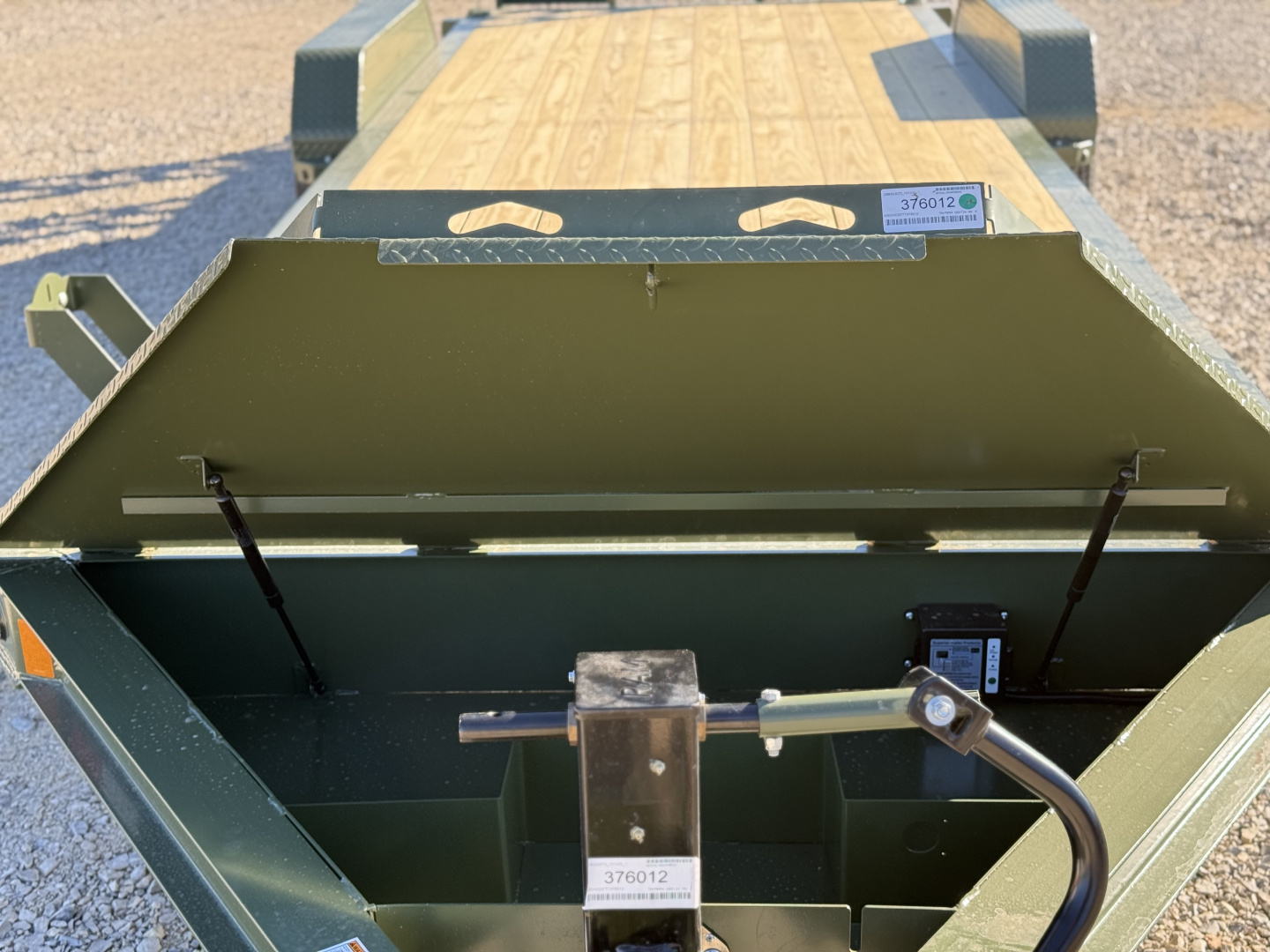 New 2026 Load Trail CB 83X22 Car Hauler / 6" I-BEAM FRAME / RECESSED MAX-BOX / 14K GVWR