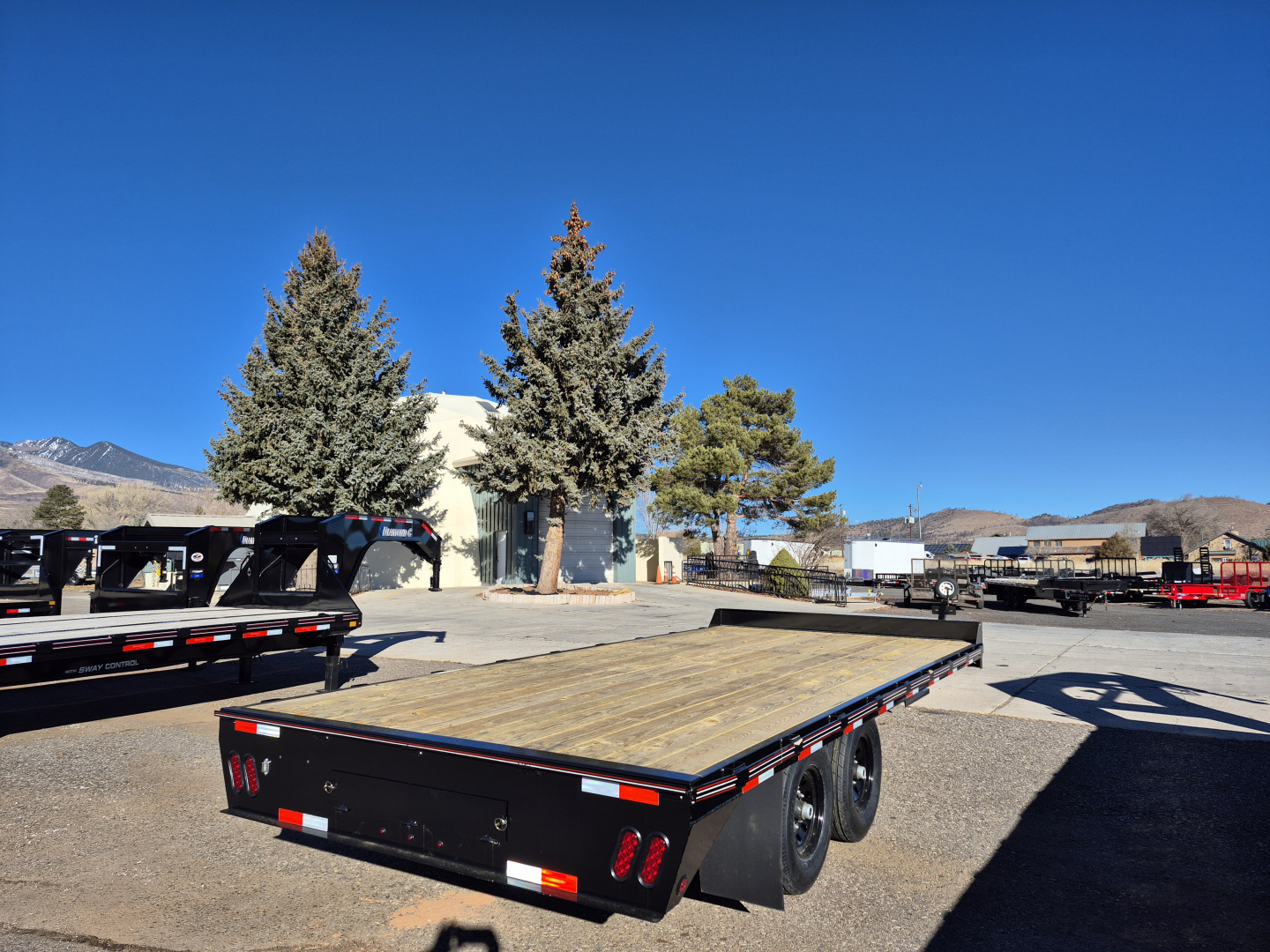 New 2026 Coffee Creek Tandem Axle Deckover w/ Pintle hitch/14,000 GVWR/102"X20'