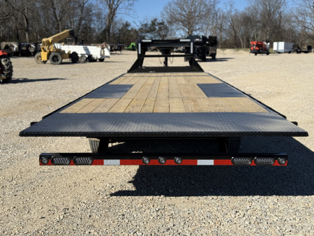 New 2026 Load Trail GE 102X32 Tilt Trailer / 14 PLY / WIRELESS REMOTE / 21000 GVWR