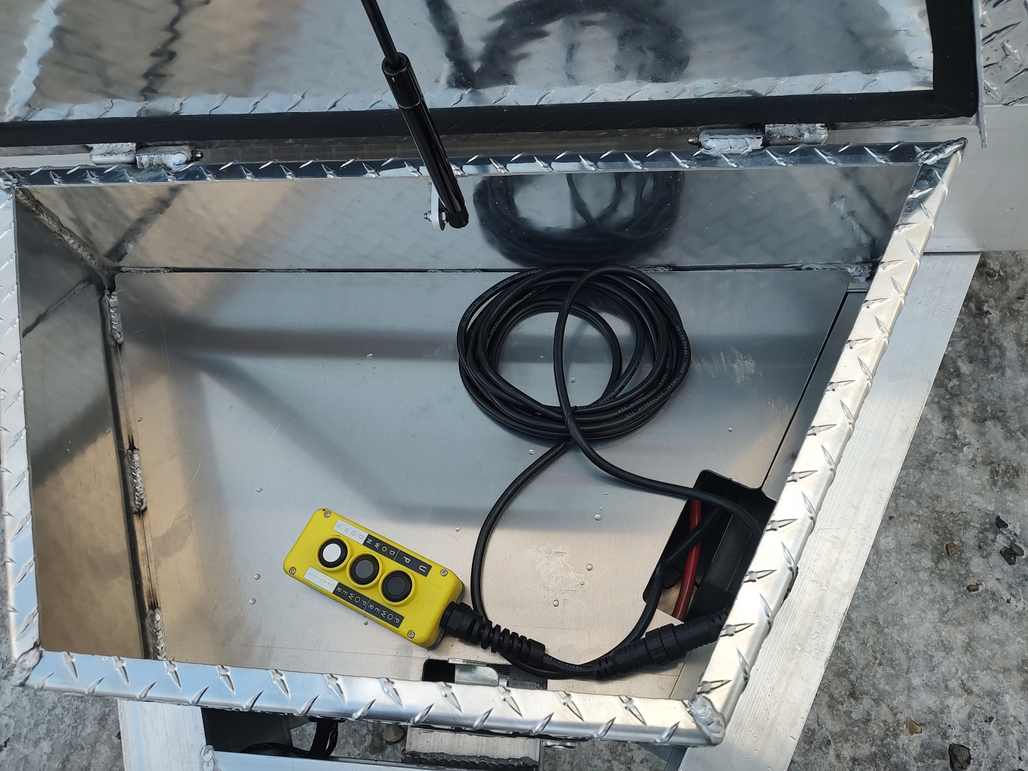 New 2026 Nordtek TD82X22-14K Power Tilt Equipment Trailer