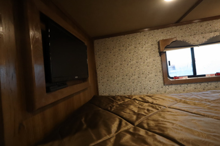 Used 2019 SMC 3 Horse LQ Horse Trailer