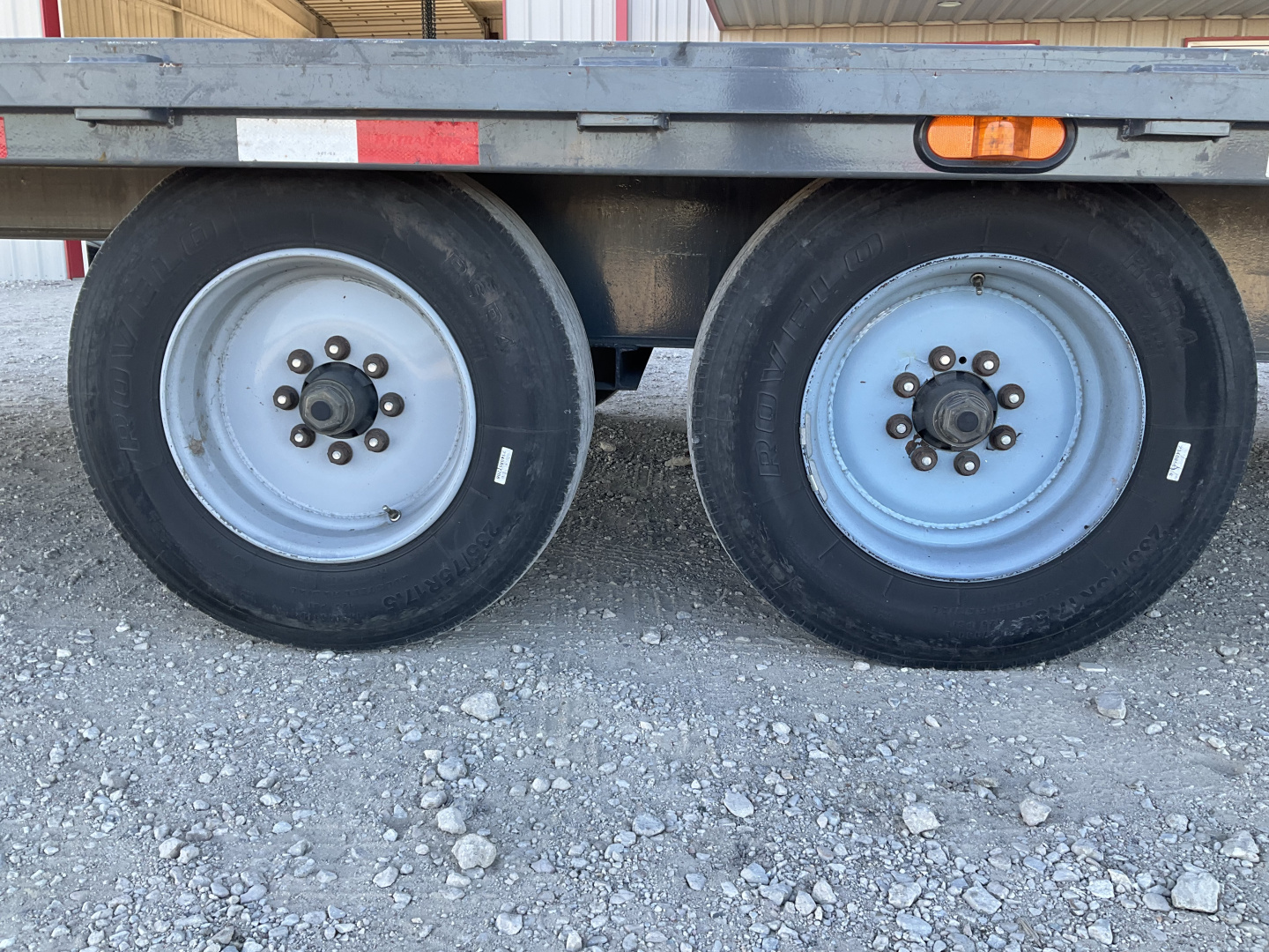 Used 2018 PJ 102"x24' BP Deckover Tilt- T9