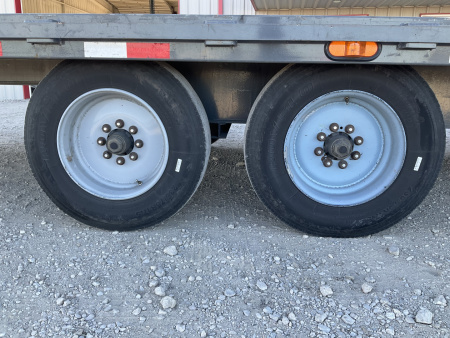 Used 2018 PJ 102"x24' BP Deckover Tilt- T9