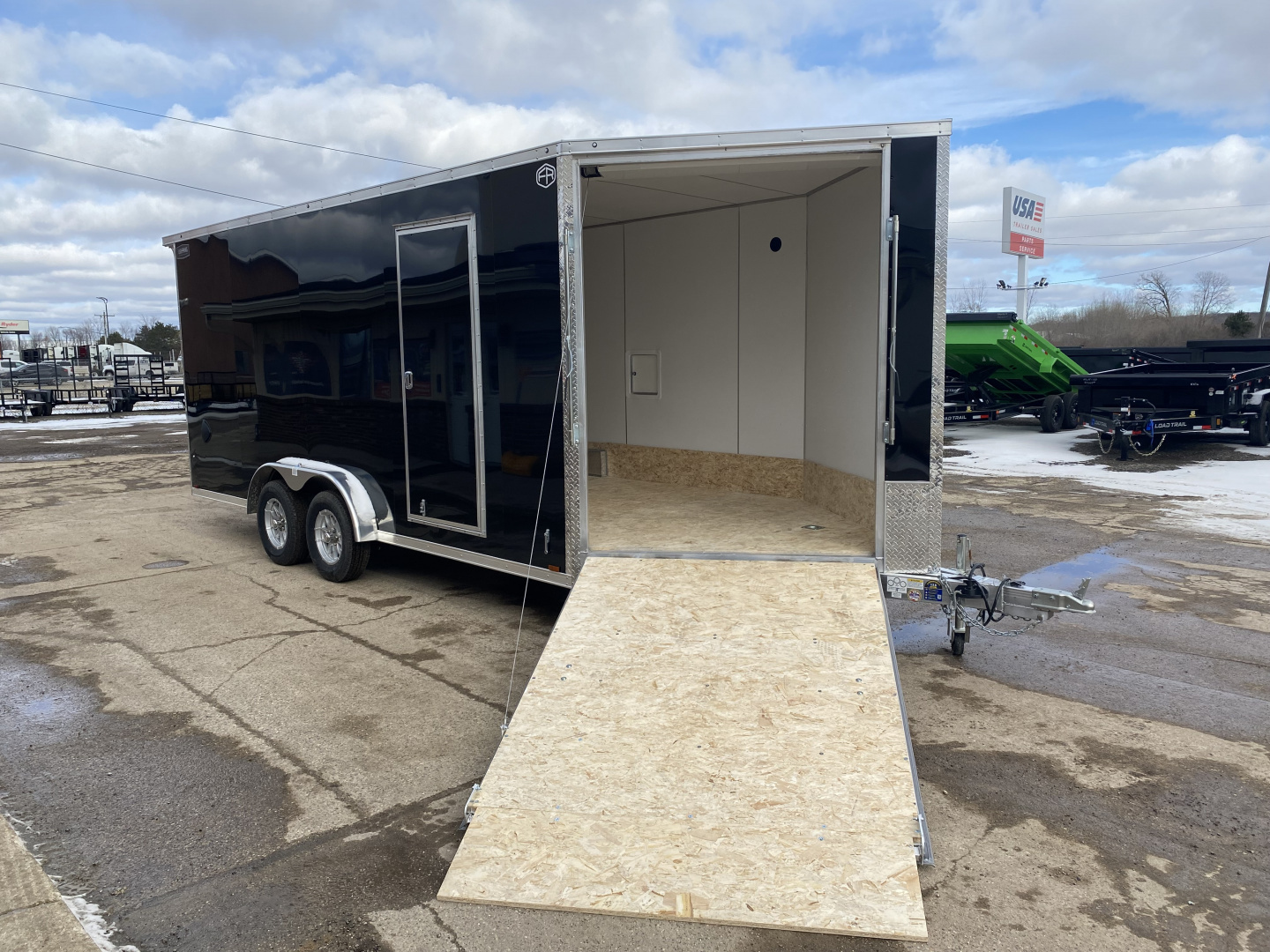 New 2026 Lightning Trailers 7.5x23 Aluminum 3-Place W/7Ft Height, Radar Pkg, & Rear Spoiler Snowmobile Trailer