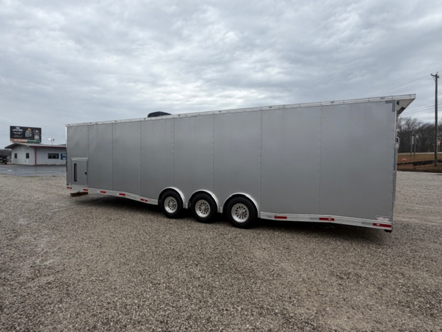 New 2024 Outlaw Trailers 8.5x32 18K Car / Racing Trailer