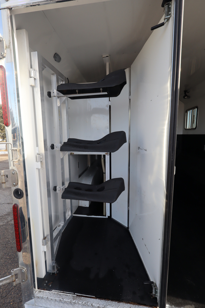 Used 2018 Bison Trailers Ranger Horse Trailer