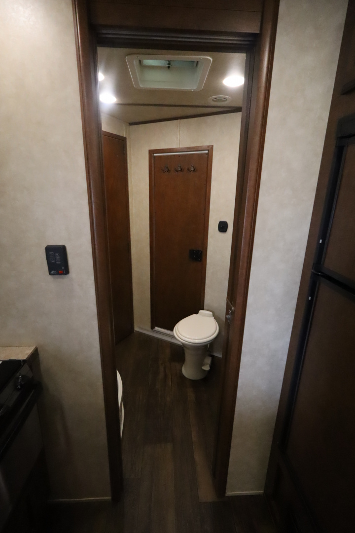 Used 2018 Bison Trailers Ranger Horse Trailer