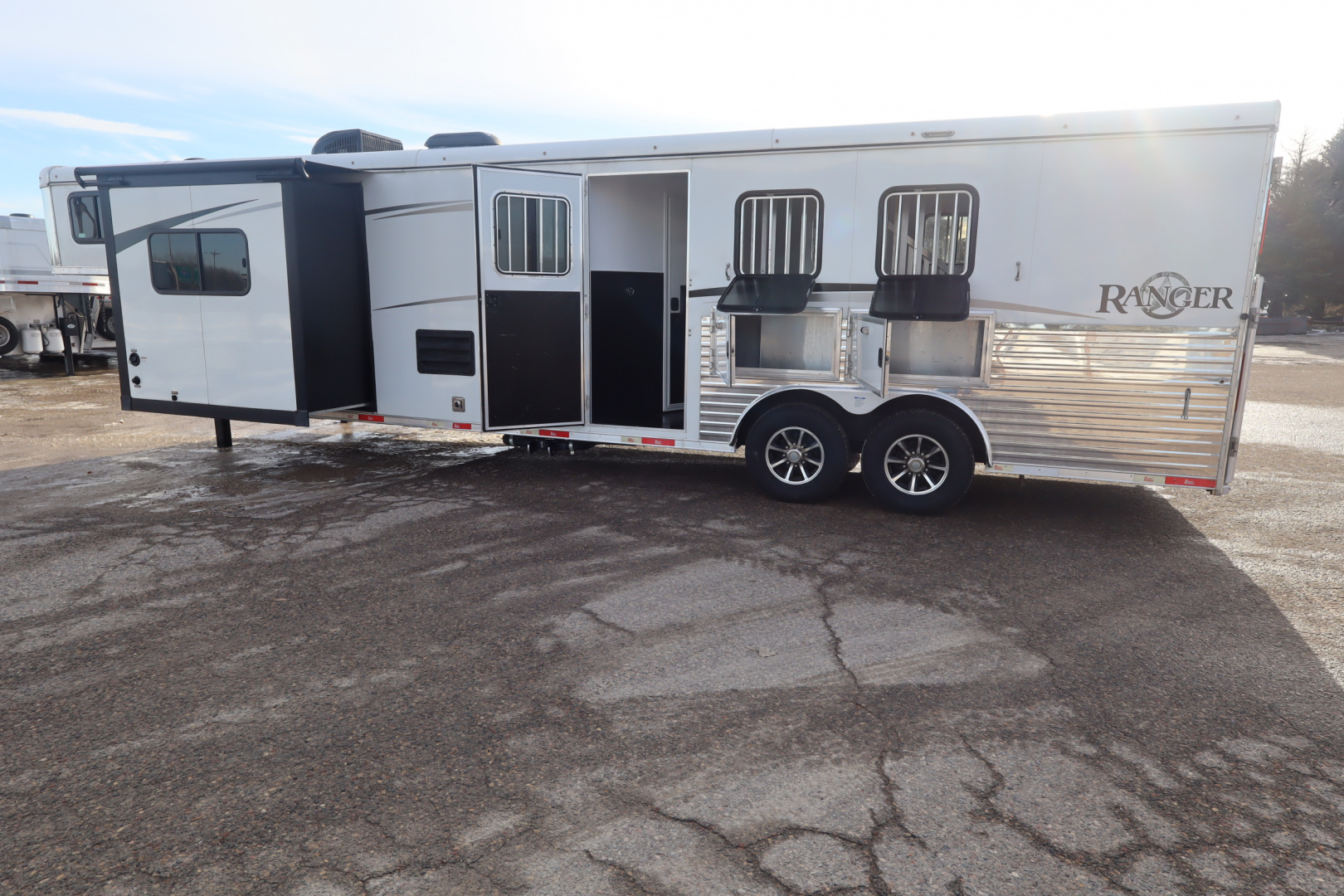 Used 2018 Bison Trailers Ranger Horse Trailer for sale in Elko, MN