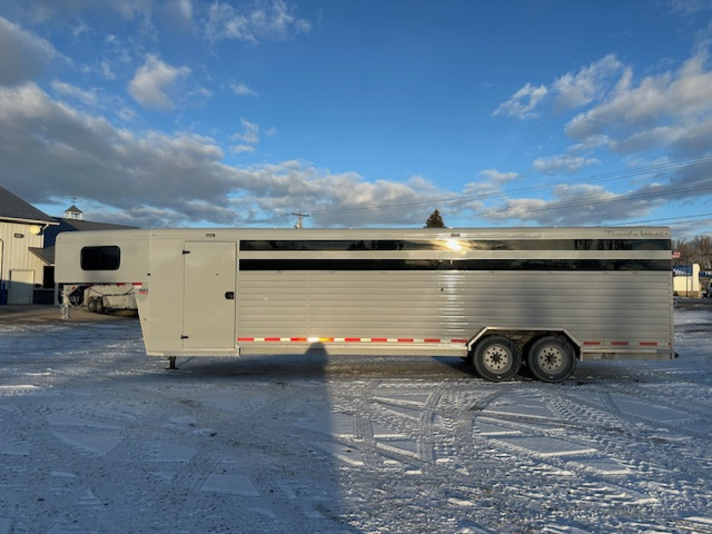 New 2026 Trails West 29' Hotshot Combo