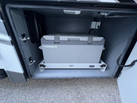 Used 2018 Renegade XL 45’ Tandem Axle Motorcoach