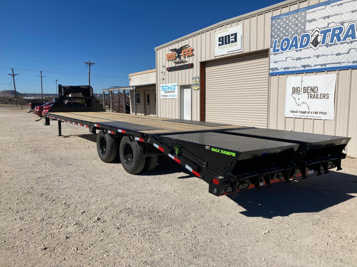 New 2026 Load Trail GP 102" x 32' Tandem Low-Pro Gooseneck Deckover Trailer