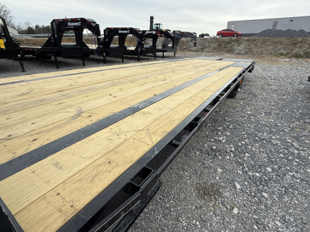 New 2026 Diamond C FMAX 207 Flatbed 28’ Trailer, MAX RAMPS, DUAL JACKS