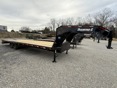 New 2026 Diamond C FMAX 207 Flatbed 28’ Trailer, MAX RAMPS, DUAL JACKS
