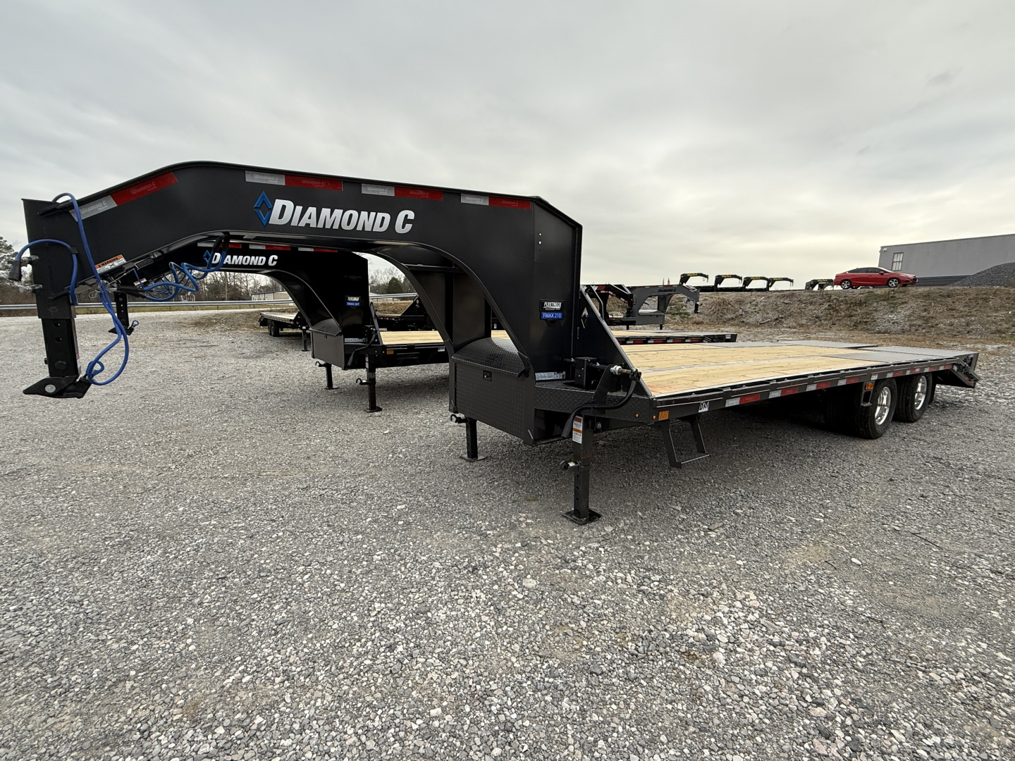 New 2026 Diamond C FMAX 210 20+5 Flatbed Trailer, MAX RAMPS, ALUMINUM OUTER WHEELS