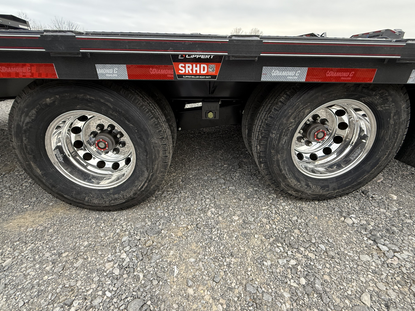 New 2026 Diamond C FMAX 210 20+5 Flatbed Trailer, MAX RAMPS, ALUMINUM OUTER WHEELS