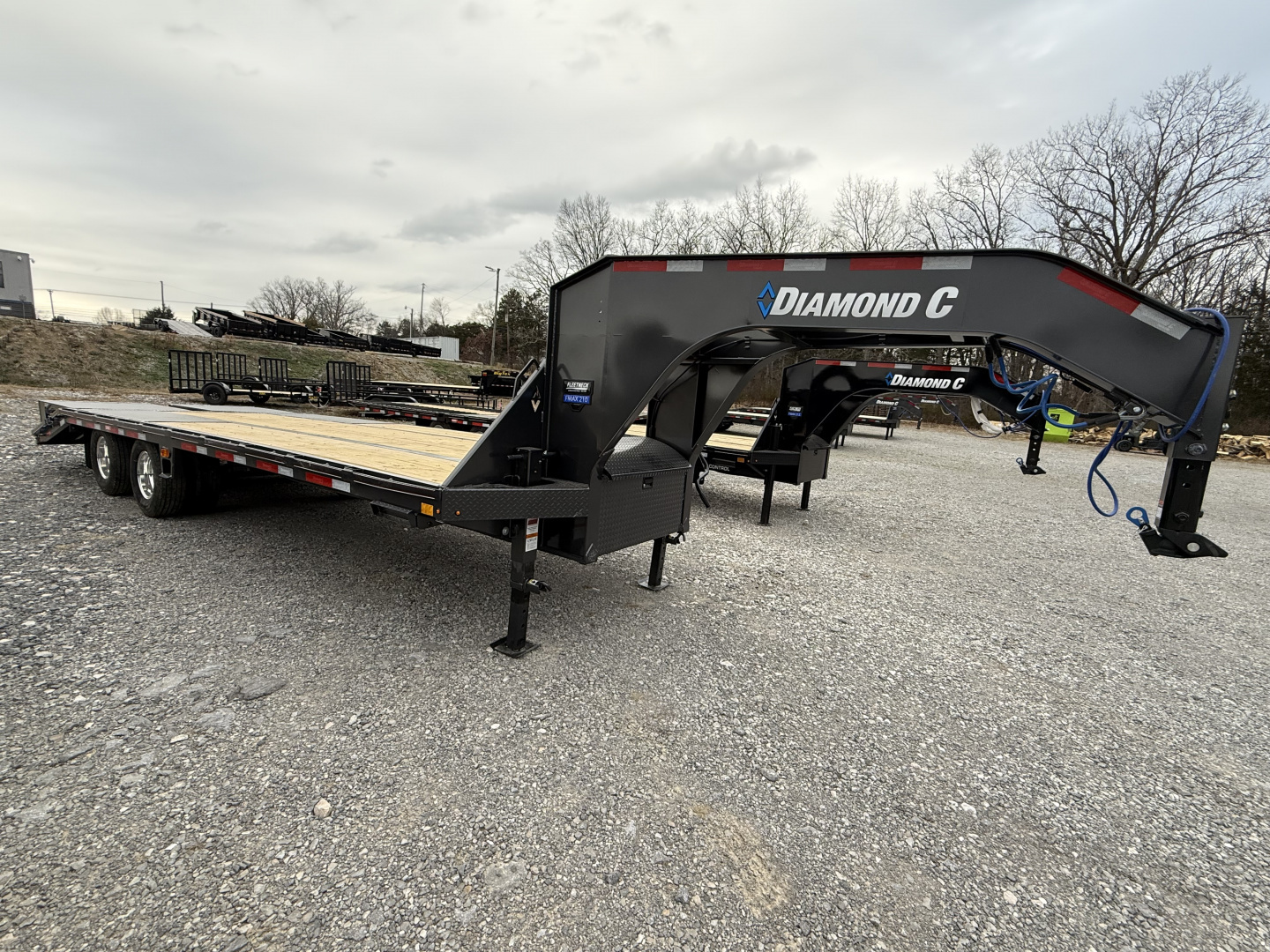 New 2026 Diamond C FMAX 210 20+5 Flatbed Trailer, MAX RAMPS, ALUMINUM OUTER WHEELS