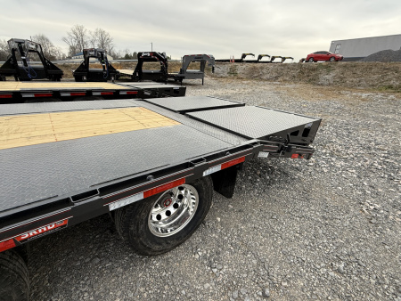 New 2026 Diamond C FMAX 210 20+5 Flatbed Trailer, MAX RAMPS, ALUMINUM OUTER WHEELS