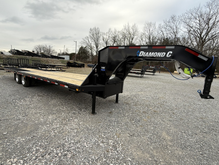 New 2026 Diamond C FMAX212 32’ Flatbed Trailer, HYDRAULIC DOVETAIL AND JACKS, 17.5 ALUMINUM OUTER WHEELS