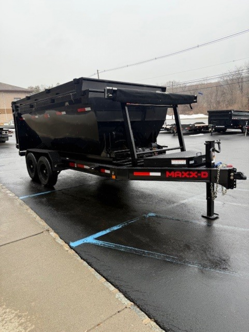 New 2026 MAXX-D ROX8314 Dump Trailer