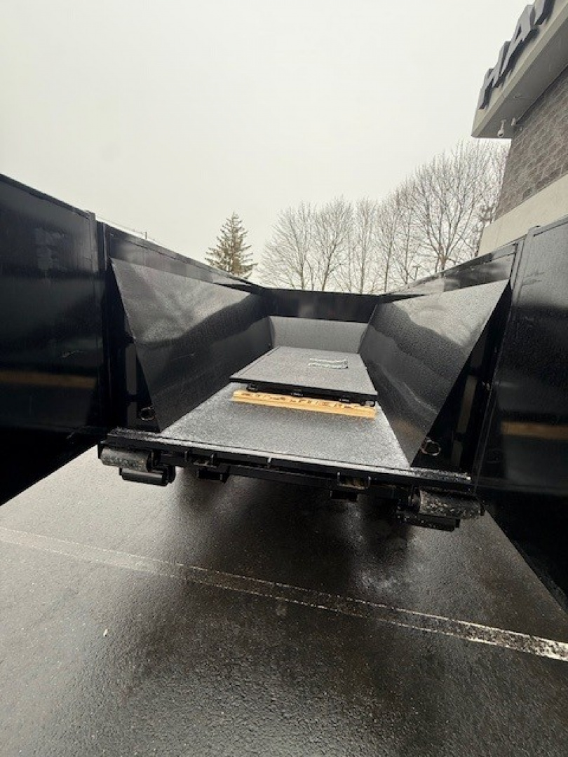 New 2026 MAXX-D ROX8314 Dump Trailer