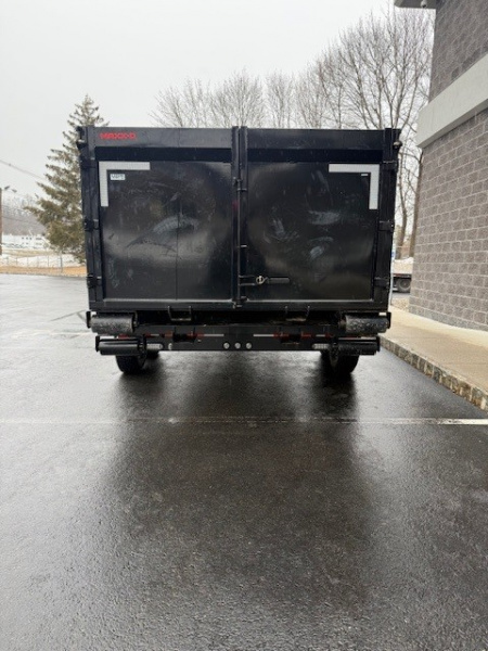 New 2026 MAXX-D ROX8314 Dump Trailer