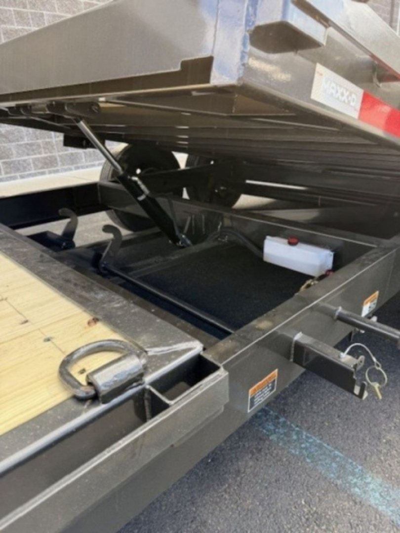 New 2026 MAXX-D G8B8322 Tilt Trailer