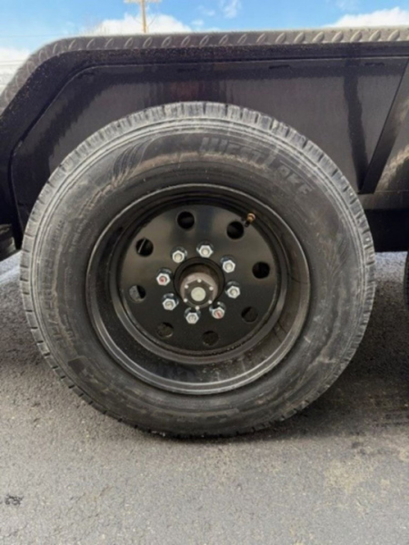 New 2026 MAXX-D G8B8322 Tilt Trailer