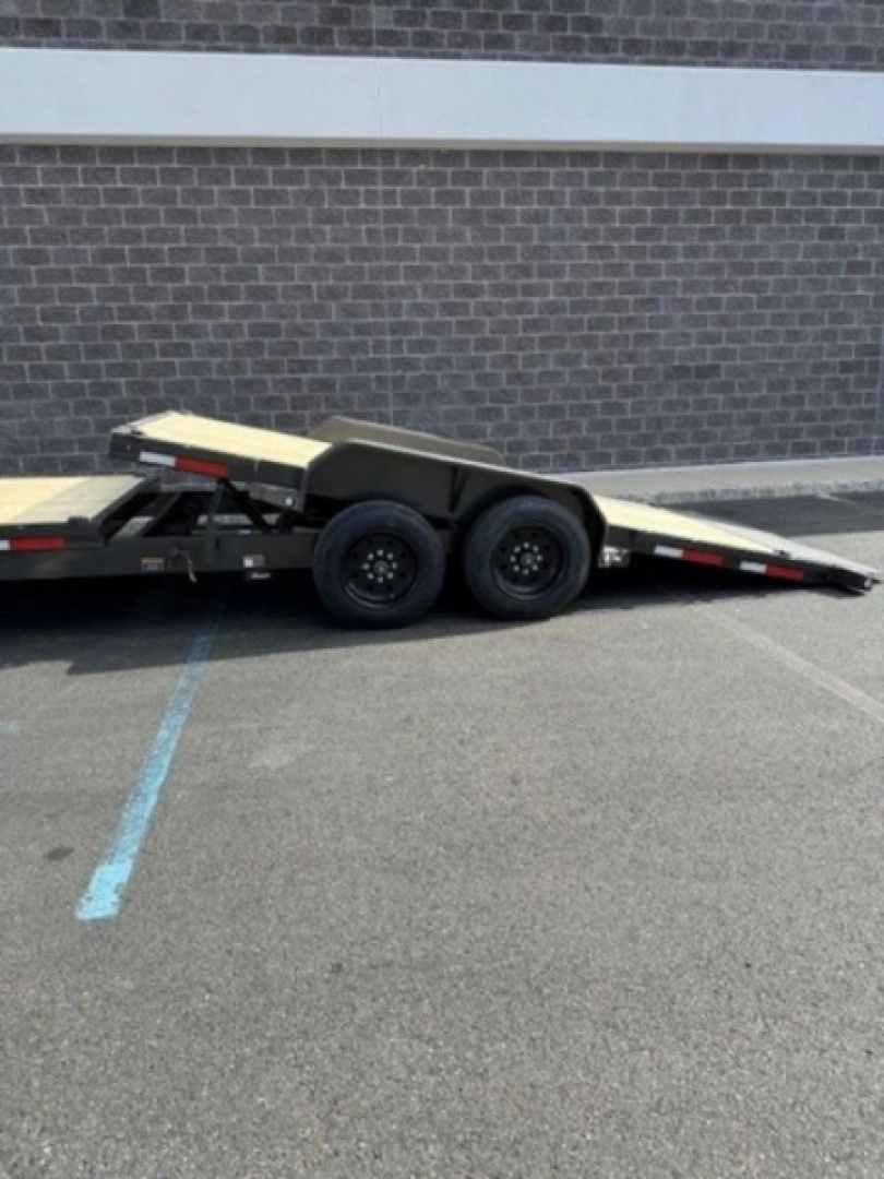 New 2026 MAXX-D G8B8322 Tilt Trailer