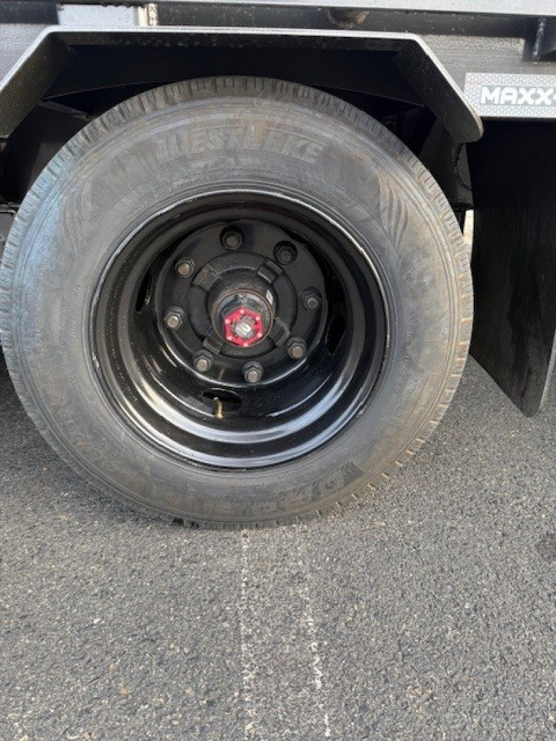 New 2026 MAXX-D LDX10225P Equipment Trailer