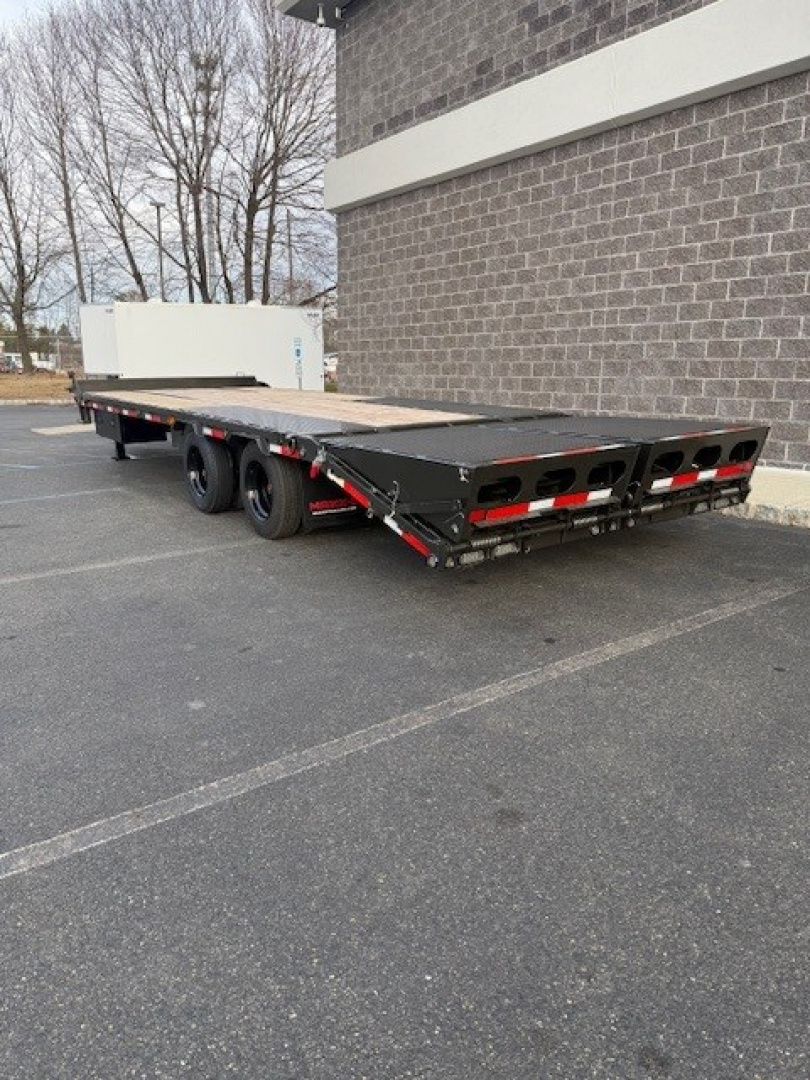 New 2026 MAXX-D LDX10225P Equipment Trailer
