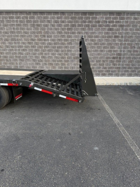 New 2026 MAXX-D LDX10225P Equipment Trailer