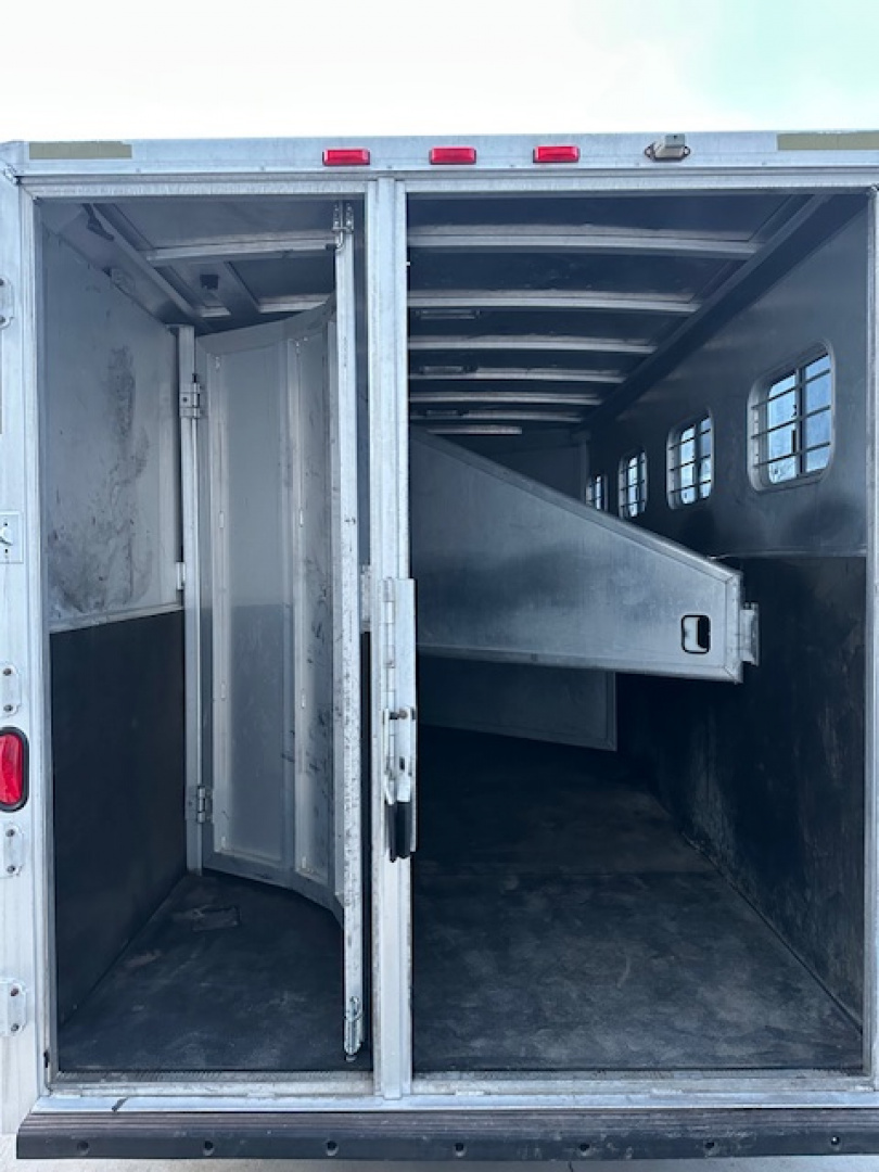 Used 2000 Exiss 4 Horse 22'