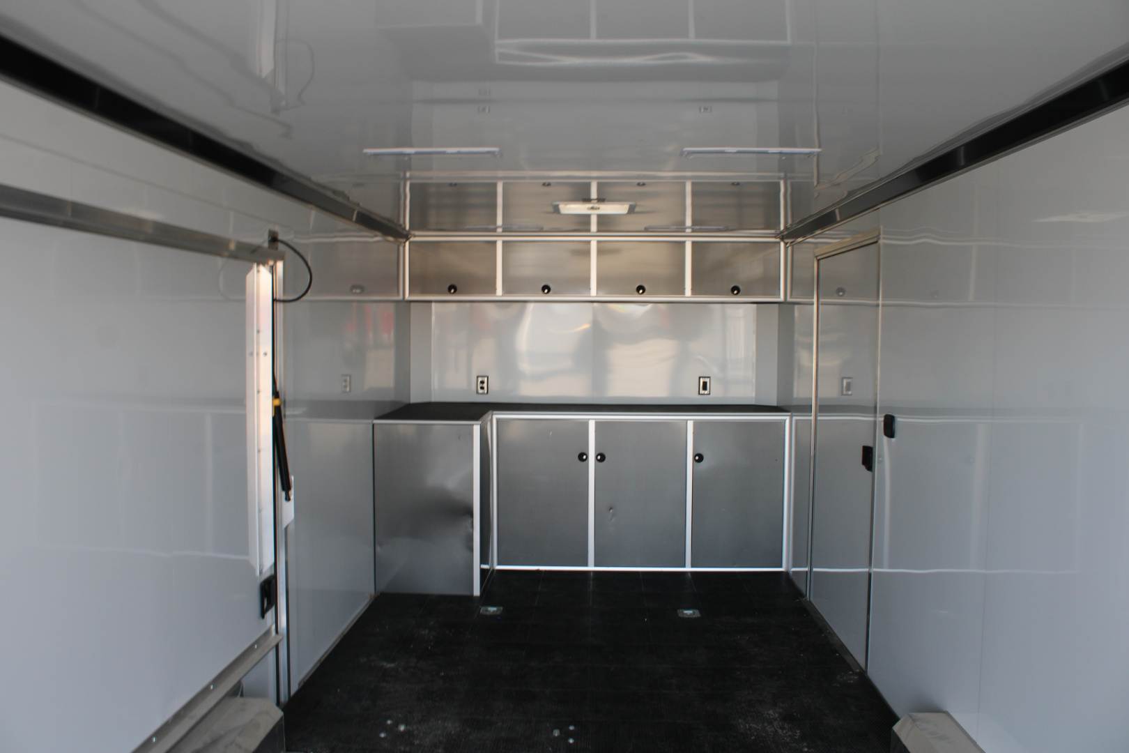 Used 2024 inTech Trailers 8.5X24 TA3 Car Hauler