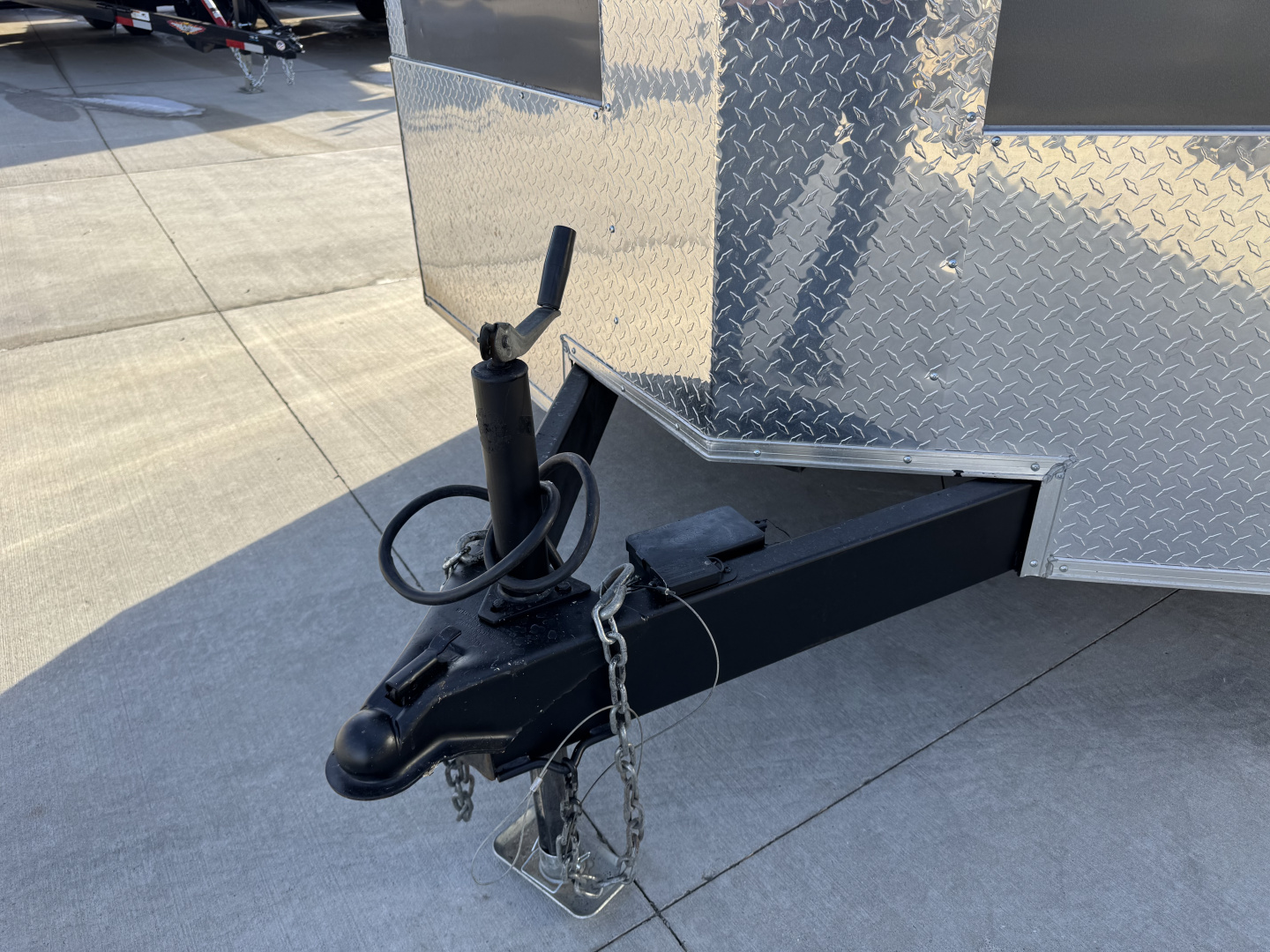 Used 2023 JC Mfg Inc 8.5x20 plus v Cargo / Enclosed Trailer