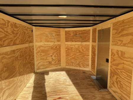 Used 2023 JC Mfg Inc 8.5x20 plus v Cargo / Enclosed Trailer