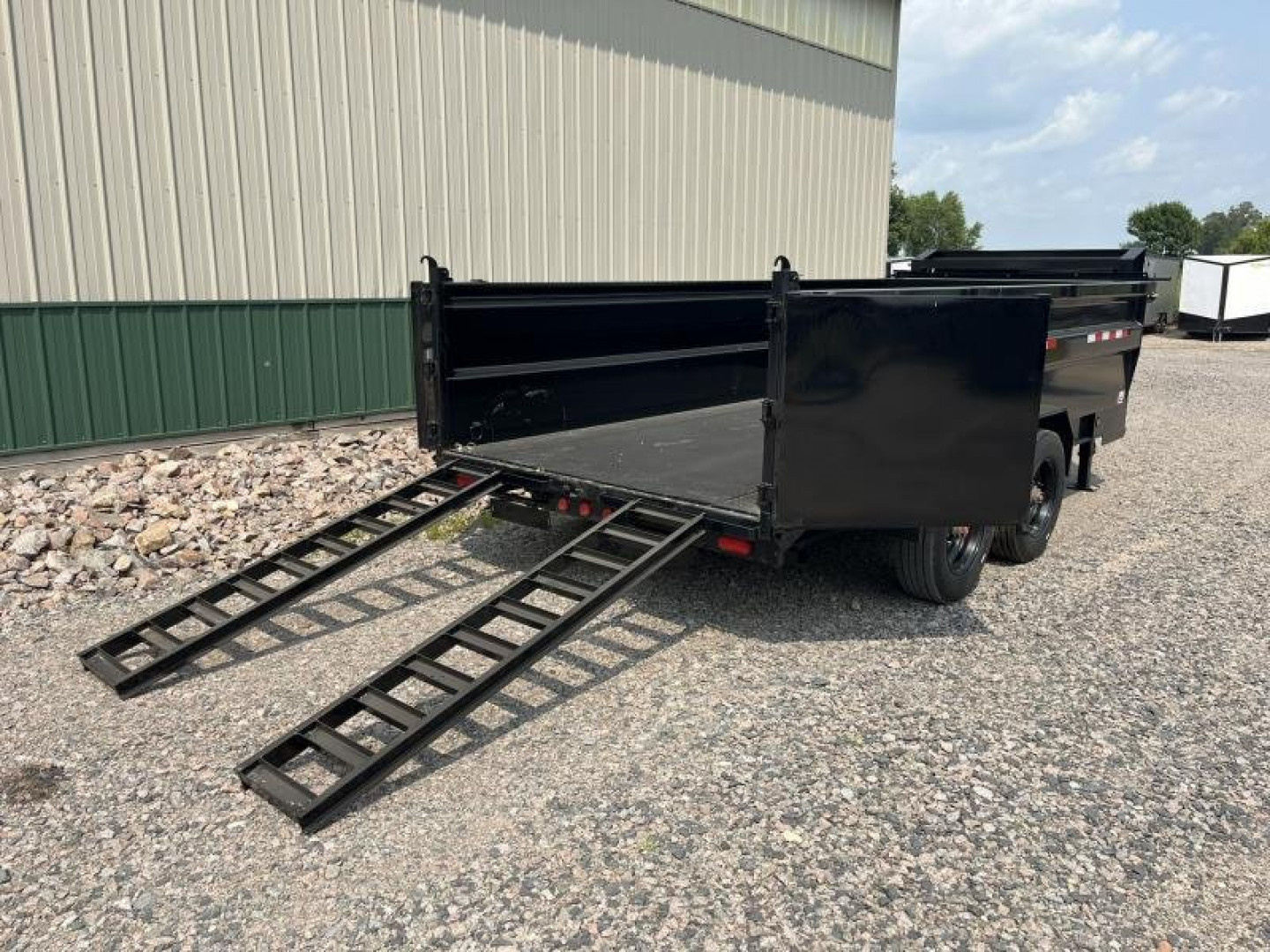 New 2026 16' 20k PJ Gooseneck HD Dump Trailer