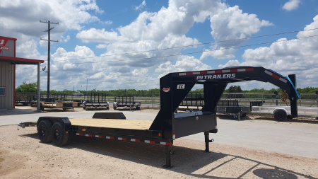 New 2026 PJ 83 x24' Gooseneck Channel Equipment Trailer – CC