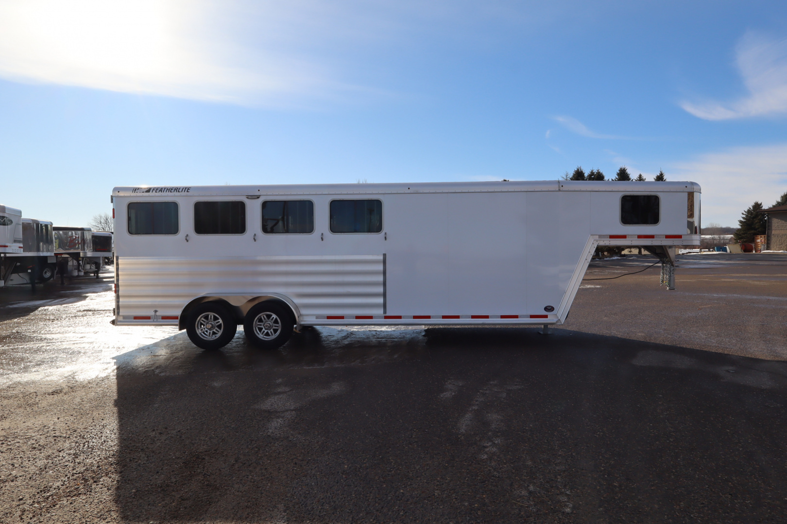 New 2026 Featherlite Trailers 4 Horse GN Horse Trailer