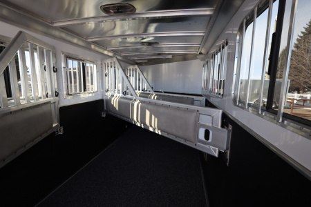 New 2026 Featherlite Trailers 4 Horse GN Horse Trailer