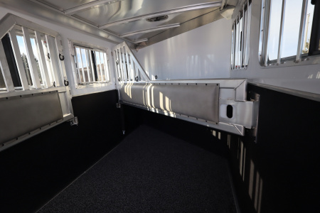 New 2026 Featherlite Trailers 4 Horse GN Horse Trailer