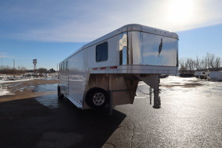 New 2026 Featherlite Trailers 4 Horse GN Horse Trailer