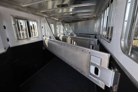 New 2026 Featherlite Trailers 4 Horse GN Horse Trailer