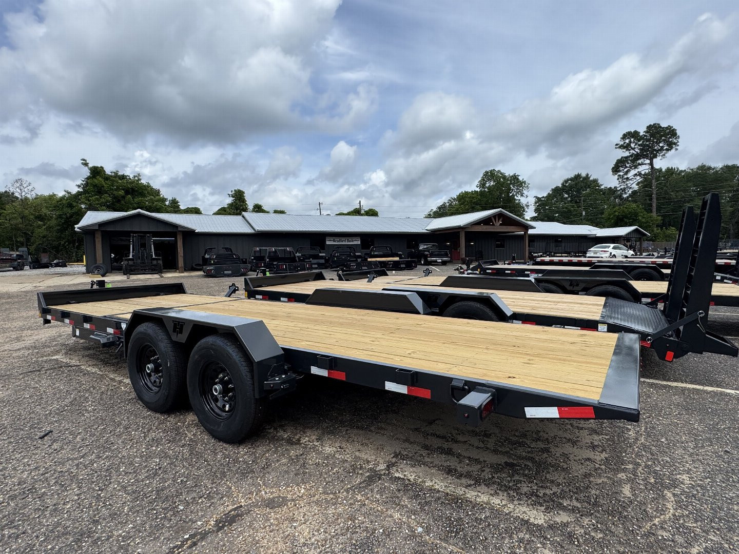 New 2026 Hillcrest Trailers 7x22 (16+6) 14k Tilt Equipment Trailer