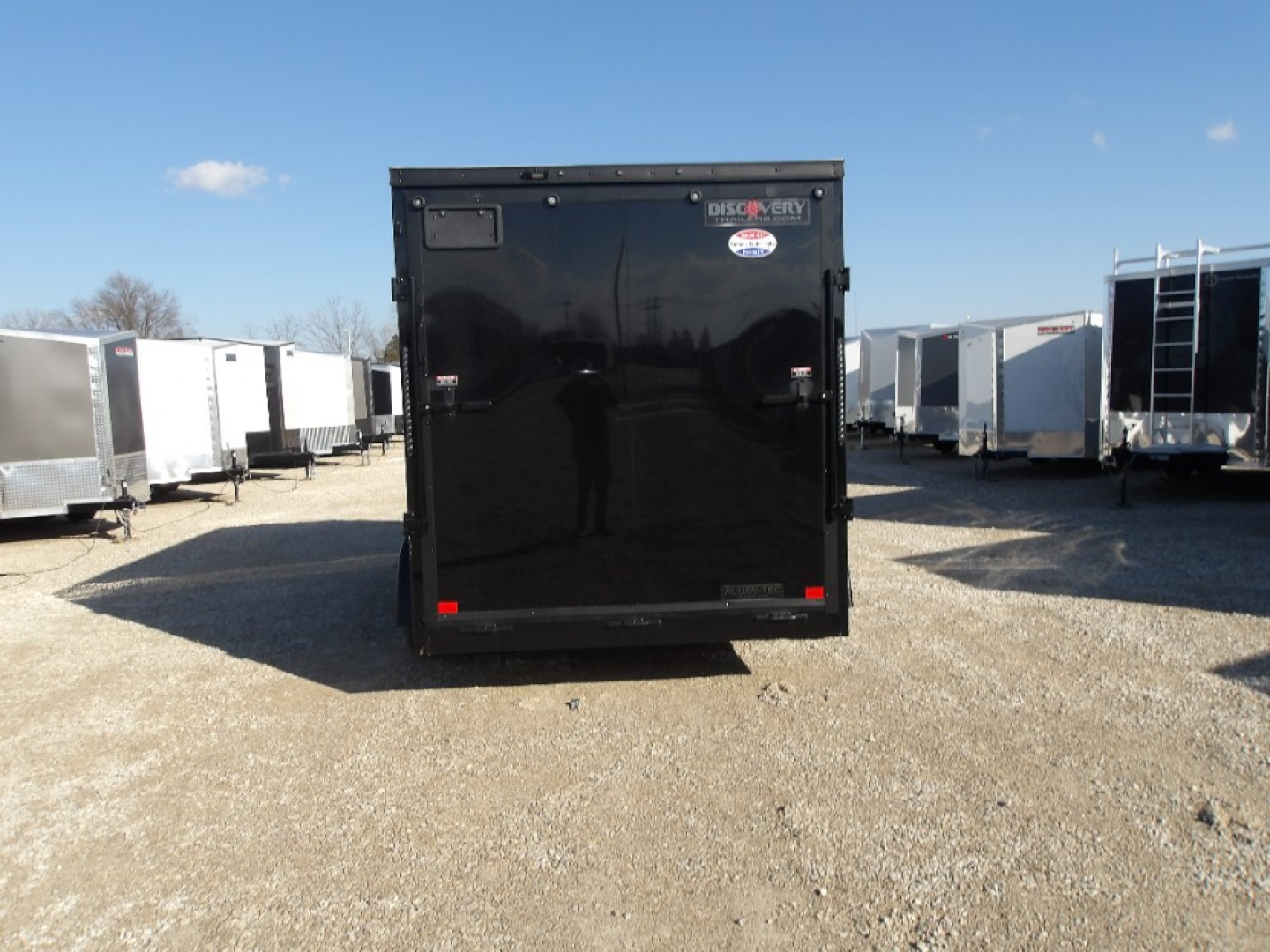 New 2026 Discovery Trailers DRSE714TA2 Cargo / Enclosed Trailer