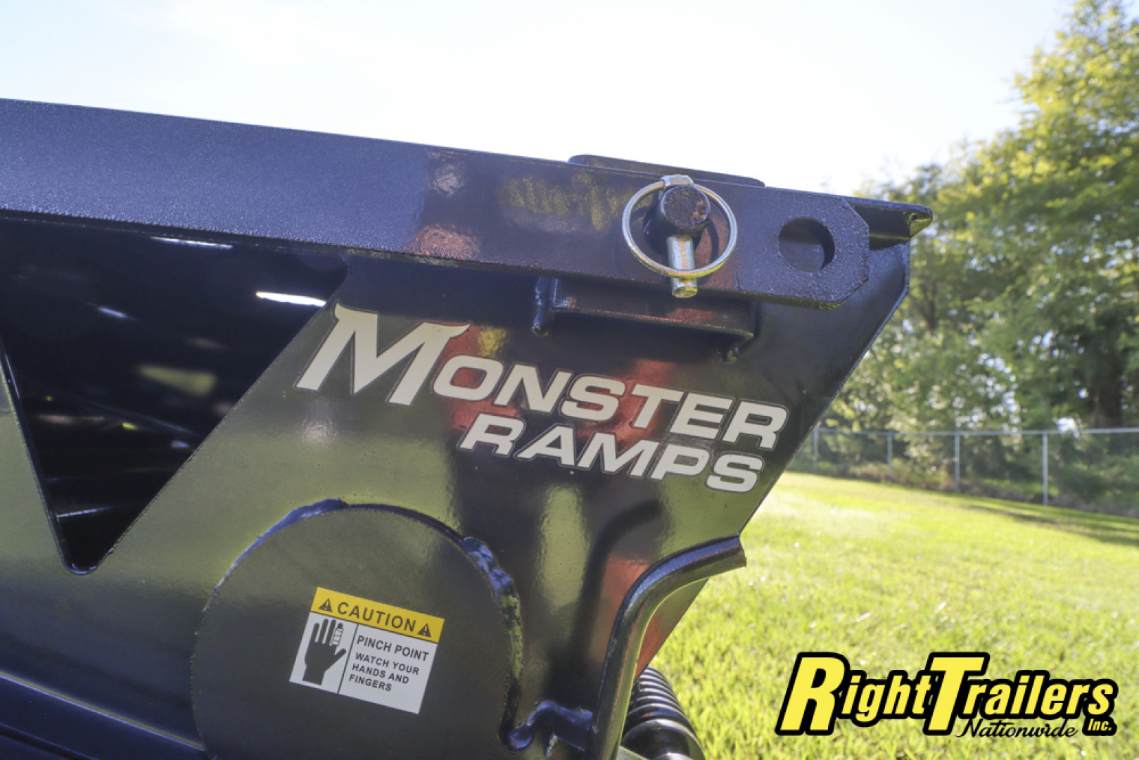 New 2026 8.5X40 PJ GOOSENECK EQUIPMENT TRAILER