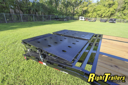 New 2026 8.5X40 PJ GOOSENECK EQUIPMENT TRAILER