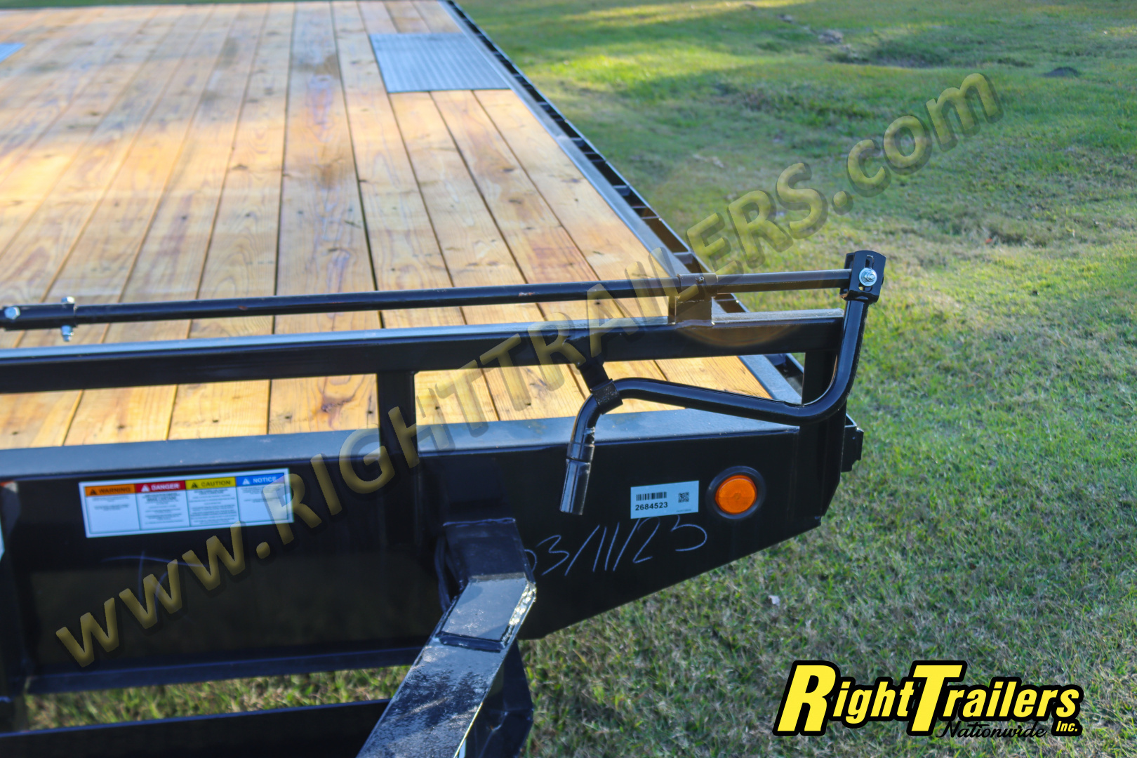 New 2026 8.5X20 PJ Deckover Equipment Trailer