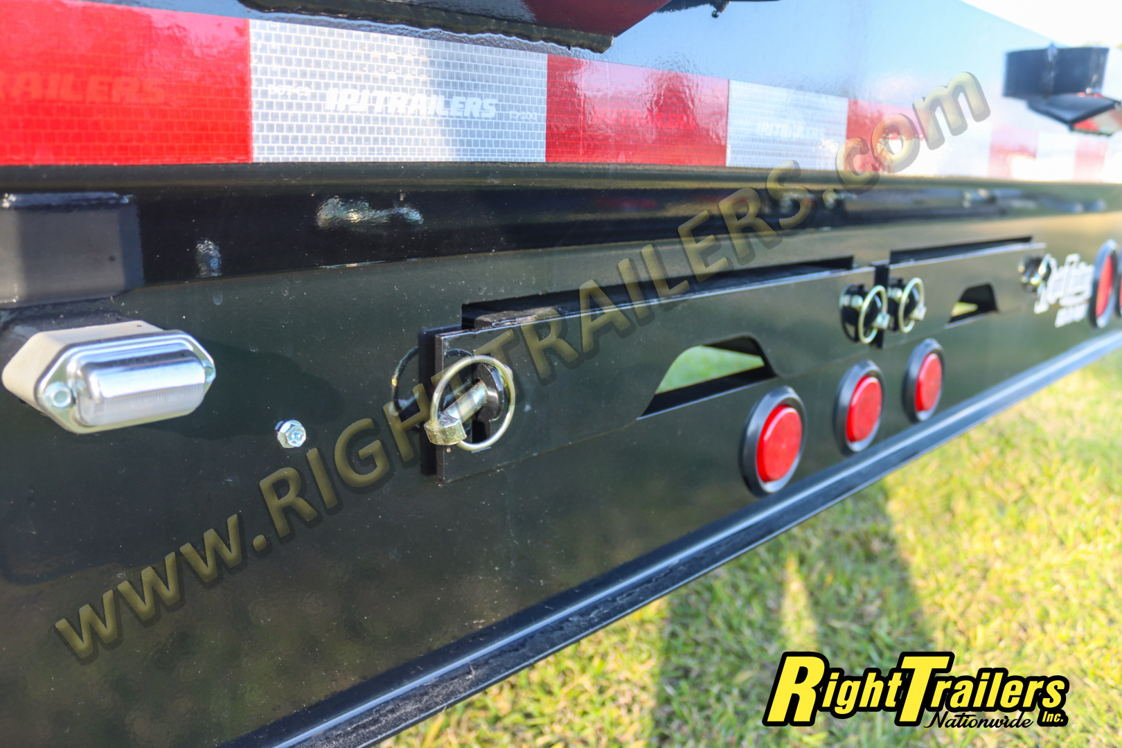 New 2026 8.5X20 PJ Deckover Equipment Trailer