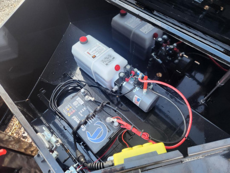 New 2026 Liberty 14K 83X14 Scissor Hoist Dump Trailer